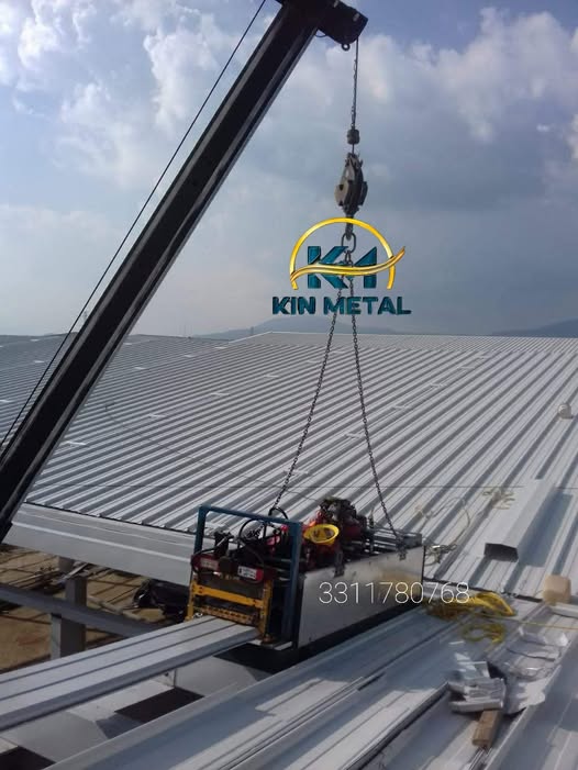 Conformadora de chapa U-45 fabricada por Kin Metal